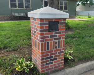 Custom Brick Mail Box With Stone Cap Lincoln Nebraska Custom Masonry